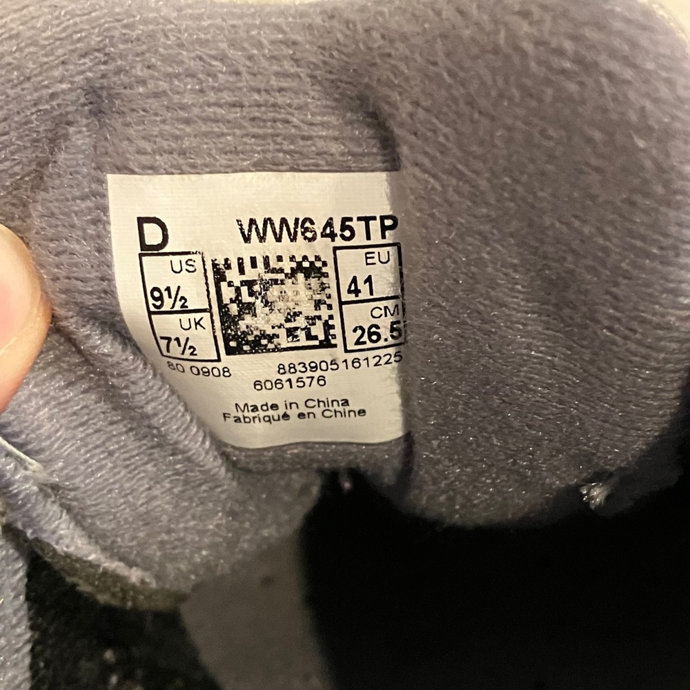 Used Womens 9.5 New Balance 645 Absorb Hiking Shoes Sneakers Beige Suede WW645TP - Picture 9 of 9